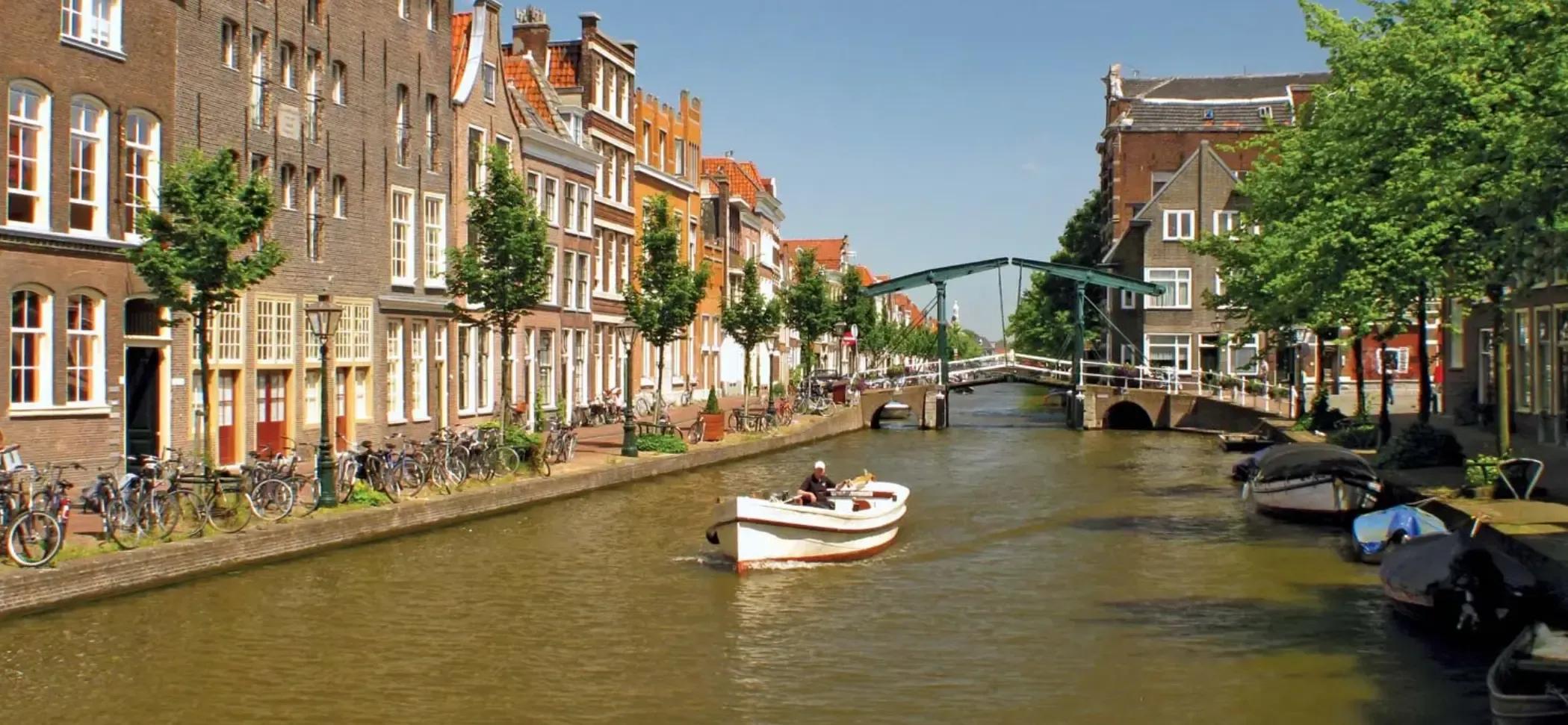 Leiden