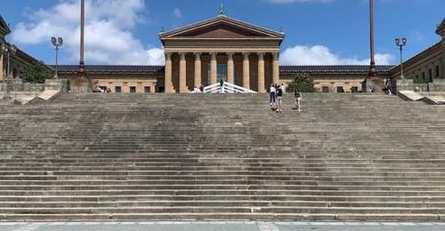 Rocky-Schritte