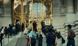 Movie image from Petit Palais