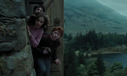 Movie image from Hagrid's Hut