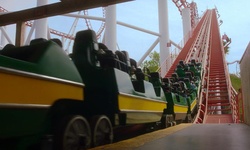 Movie image from Six Flags Magic Mountain