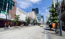 Real image from Granville Street (between Smithe & Robson)