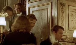 Movie image from St. James's Theatre (außen und Lobby)