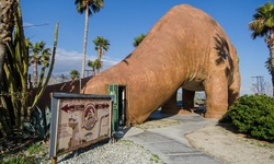 Real image from Cabazon Dinosaur Museum