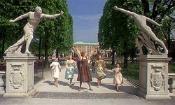Movie image from Mirabellgarten