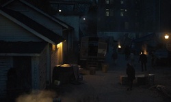 Movie image from Здание на Западной лужайке (больница Ривервью)