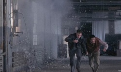 Movie image from Warehouse