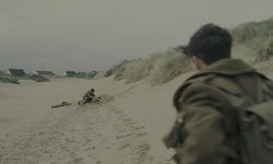 Movie image from Fuera de la playa
