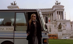 Movie image from Piazza Venezia