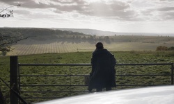 Movie image from Pitstone Hill Gate