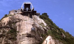Movie image from Rio de Janeiro Cable Car