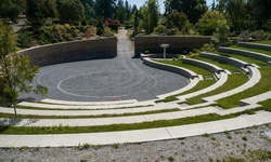 Real image from UBC Botanical Garden and Centre for Plant Research  (UBC)