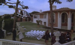 Movie image from Residence on the cliff