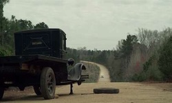 Movie image from Bonnie & Clyde Marker