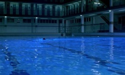 Movie image from Piscine Pontoise