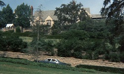 Movie image from Herrenhaus Greystone