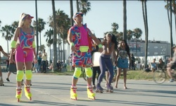 Movie image from Rollerblading on a real world promenade