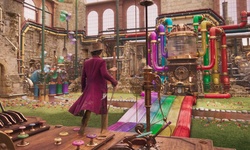 Movie image from Willy Wonka's factory