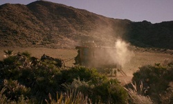 Movie image from Valle Escondido