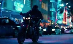 Movie image from Marcus and Mike have a race