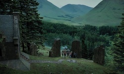 Movie image from Hagrid's Hut