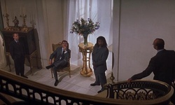 Movie image from Vila Baku da Elektra (saguão de entrada)