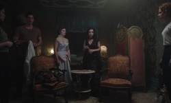 Movie image from Elle's Mansion (interior)