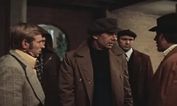 Movie image from Подворотня