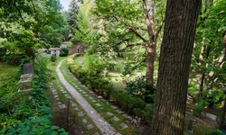 Real image from St. James Cemetery