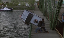 Movie image from Despejo na ponte