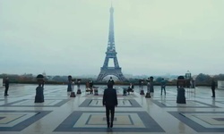 Movie image from Trocadero Square
