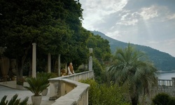Movie image from Villa Scheherazade