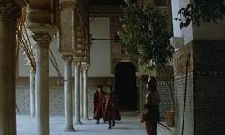 Movie image from Queen Isabella's Palace (interior)