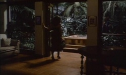 Movie image from Estate