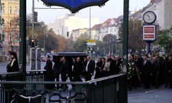 Movie image from Karl-Marx-Straße (entre Hermannstraße e Hobrechtstraße)