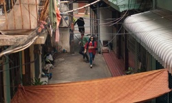 Movie image from Alley (south of Charoen Krung, west of Soi Charoen Krung)