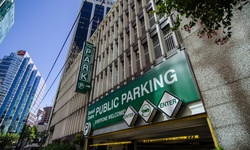 Real image from Parking Est (Centre Bentall)