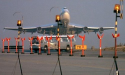 Movie image from LAX (runway)