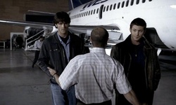 Movie image from Hanger  (YVR)