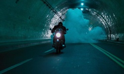 Movie image from Tunnel