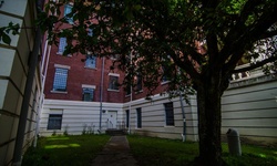 Real image from Edifício Centre Lawn (Riverview Hospital)