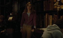 Movie image from Hogwarts (practice room/library)