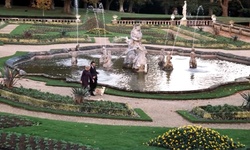 Movie image from Waddesdon Manor - Garten