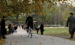 Movie image from St. James's Park