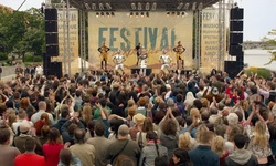 Movie image from Parisian Festival