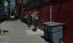 Movie image from East 13th Street (entre la 1ª y la 2ª)