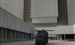 Movie image from Almacén de control de daños