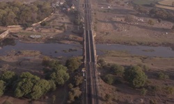 Movie image from Presa de abastecimiento de agua a las vías férreas de Khandwa