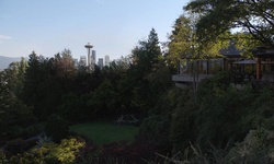 Movie image from Seasons in the Park  (Queen Elizabeth Park)