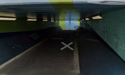 Реальное фото из Свандон Вэй - подземный переход на Тринити Роуд
